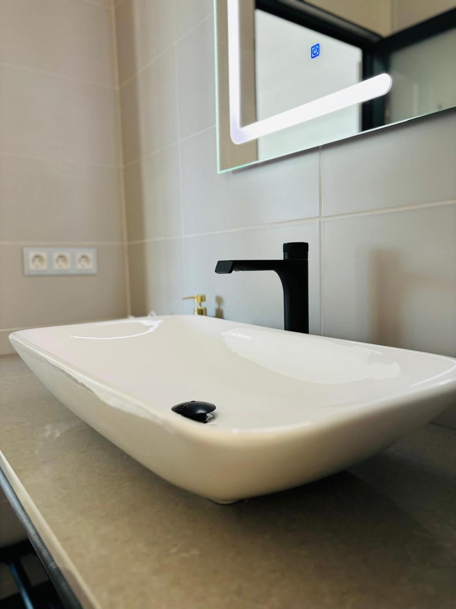 Amos Apartment-Ultracentral-Free Parking Κλουζ-Ναπόκα Εξωτερικό φωτογραφία